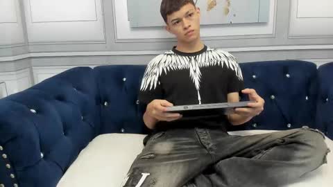 Snapshot of apolo_jonnes chatting on March 2026 02:57:02 AM online show from March 2026 02:57:02 AM