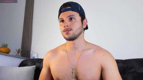 Apolo Klein online show from April 2026 07:01:01 AM