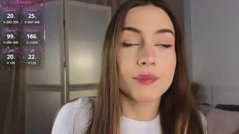 Vicki online show from November 2025 09:08:02 AM