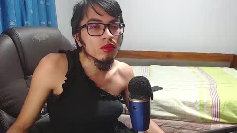 Snapshot of april1999350209 chatting on February 2025 07:51:02 AM april1999350209 online show from February 2025 07:51:02 AM