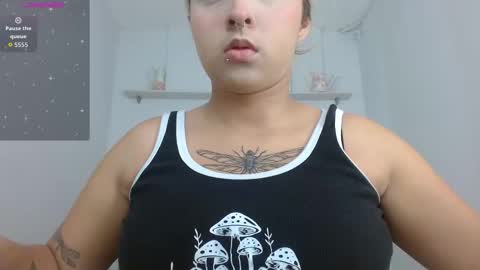 April Bunny online show from October 2025 01:45:02 PM