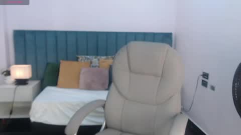 Snapshot of april__bunny chatting on May 2026 08:48:01 PM April Bunny online show from May 2026 08:48:01 PM