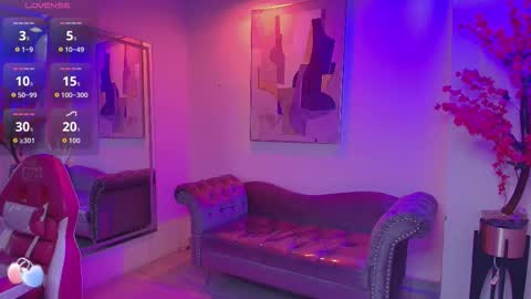 April  online show from November 2025 03:29:02 AM