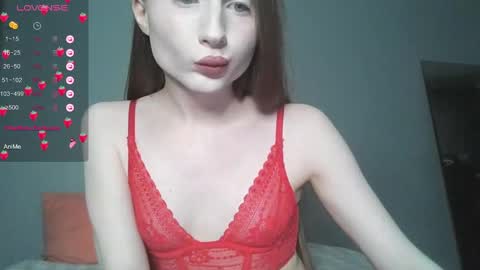 Snapshot of april_kampf_ chatting on December 2024 06:50:01 PM April online show from December 2024 06:50:01 PM