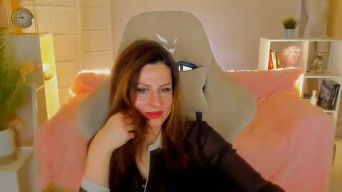 aprill_o_nill online show from February 2025 04:47:01 PM