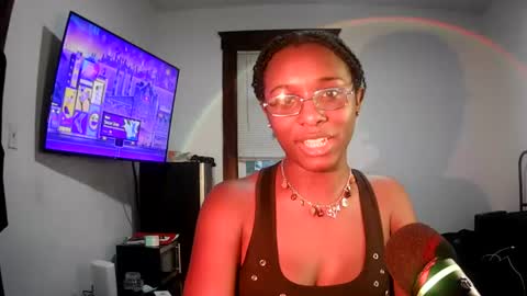Snapshot of aquaesse chatting on June 2026 11:25:01 PM Aquaesse online show from June 2026 11:25:01 PM
