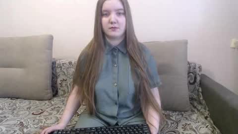 Josefin online show from February 2026 07:57:01 AM