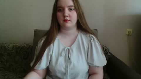 Snapshot of aquanarmin chatting on June 2026 07:14:01 AM Josefin online show from June 2026 07:14:01 AM