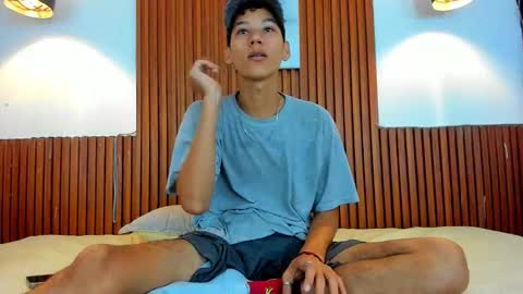 aquarius_xxx online show from November 2025 11:32:02 AM