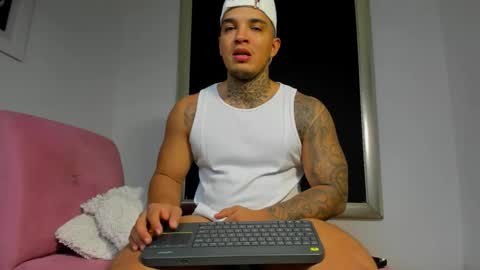 AquilesElpapi online show from September 2025 03:07:02 AM