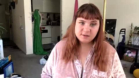 Snapshot of arabbustybeauty chatting on May 2026 07:34:02 PM BustyPrincessLeila online show from May 2026 07:34:02 PM
