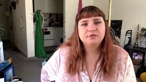 Snapshot of arabbustybeauty chatting on May 2026 07:56:02 PM BustyPrincessLeila online show from May 2026 07:56:02 PM