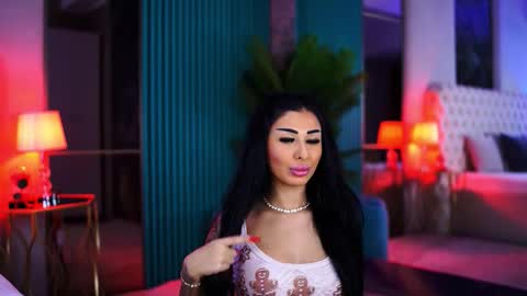 arabellaposh online show from December 2025 05:58:02 AM