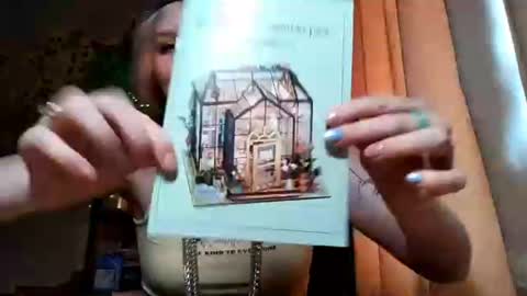 Sarah online show from July 2026 12:07:01 PM