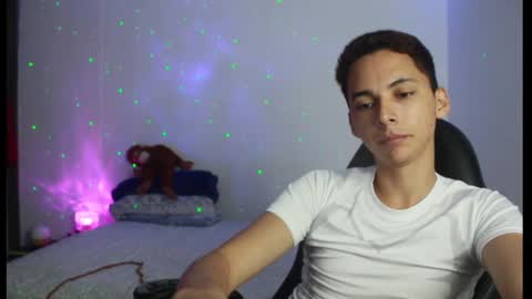 ARCHIBALDO online show from March 2025 06:43:01 AM