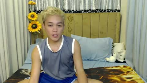Snapshot of archie_moreno chatting on June 2026 06:38:01 PM ARCHIE online show from June 2026 06:38:01 PM