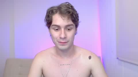 Snapshot of archiekingss chatting on June 2026 10:00:01 PM Archie online show from June 2026 10:00:01 PM