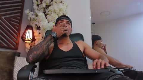 Snapshot of ares_stone chatting on November 2025 02:43:02 PM Ares Stone online show from November 2025 02:43:02 PM