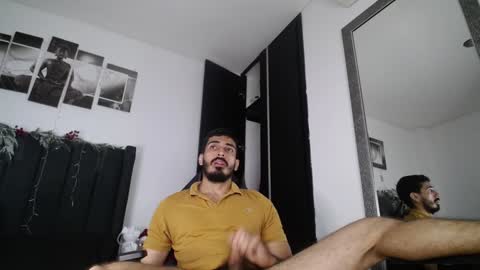 Snapshot of ares_xxxx chatting on December 2024 03:45:02 PM ARES online show from December 2024 03:45:02 PM