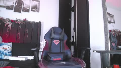 Snapshot of ares_xxxx chatting on December 2024 02:26:02 PM ARES online show from December 2024 02:26:02 PM