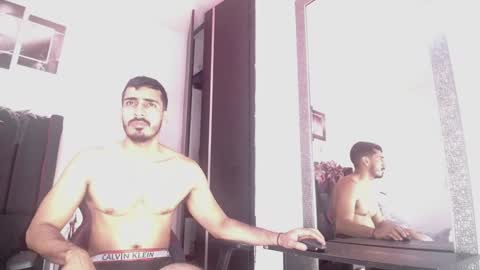 Snapshot of ares_xxxx chatting on December 2024 11:33:01 AM ARES online show from December 2024 11:33:01 AM