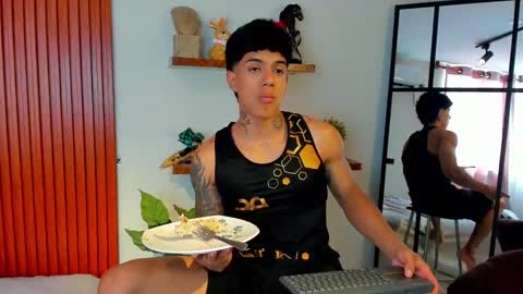 Snapshot of aress444 chatting on September 2025 08:30:01 PM aress444 online show from September 2025 08:30:01 PM