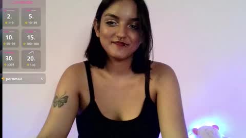 Snapshot of ari_20_ chatting on December 2025 08:13:01 PM Bella online show from December 2025 08:13:01 PM