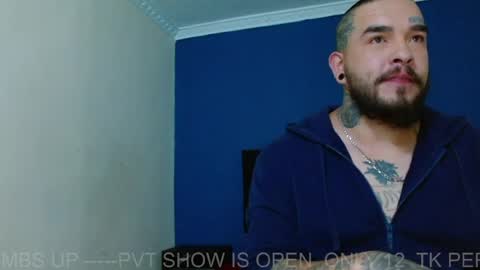 Snapshot of aria_and_nick chatting on May 2026 12:38:01 AM ARIA AND. NICK online show from May 2026 12:38:01 AM