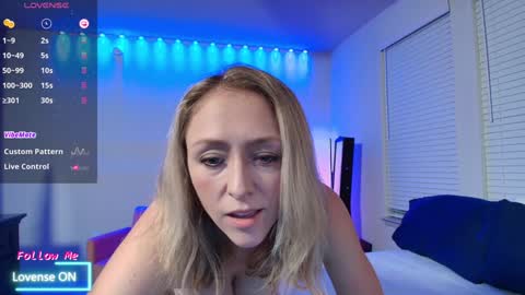 Snapshot of aria_b1 chatting on January 2025 11:56:02 PM Aria B online show from January 2025 11:56:02 PM