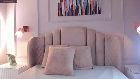 Aria  online show from January 2025 02:27:02 AM