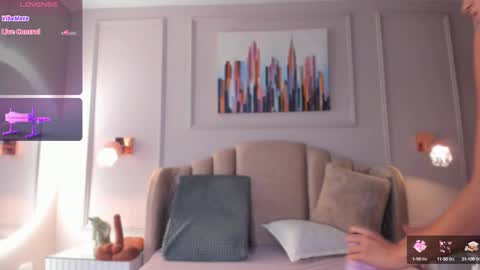 Aria  online show from February 2025 09:37:01 AM