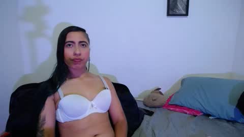 Snapshot of aria_jhonsson777 chatting on February 2026 03:05:02 AM 777 online show from February 2026 03:05:02 AM