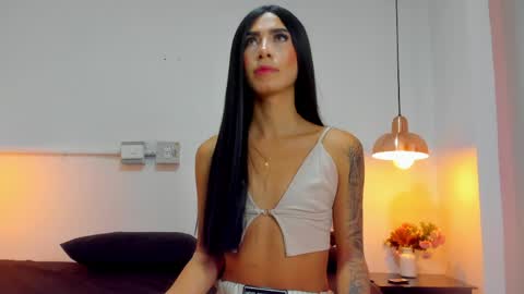 Snapshot of aria_millers1 chatting on April 2026 12:16:02 PM aria_millers1 online show from April 2026 12:16:02 PM