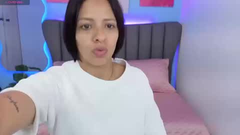 Aria online show from November 2025 03:11:02 PM