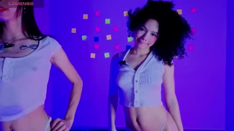 ariaa_23 online show from April 2026 12:32:02 PM