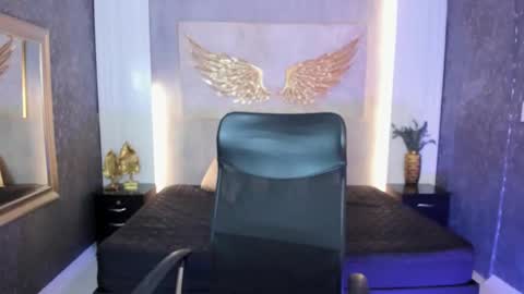 Snapshot of ariaa_belle chatting on February 2026 03:43:01 AM ARI online show from February 2026 03:43:01 AM