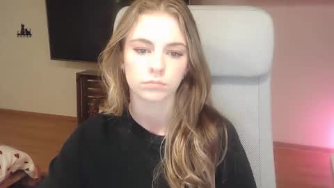 AriaCreazy online show from November 2025 09:24:01 PM