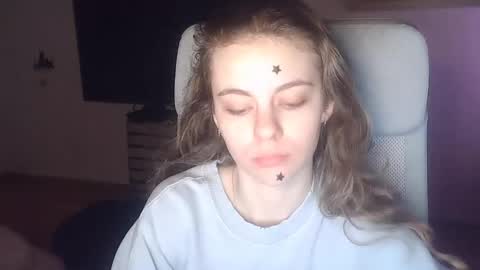 AriaCreazy online show from April 2026 08:11:02 PM