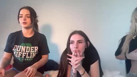 Snapshot of ariaellis2 chatting on March 2026 08:48:01 PM ariaellis2 online show from March 2026 08:48:01 PM