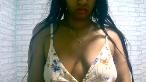 ariah13 online show from July 2026 01:53:01 AM