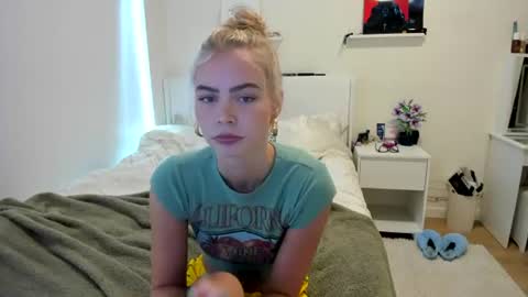 Ariah online show from June 2026 07:20:01 PM