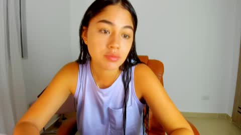 Snapshot of ariamontgomeryyy chatting on May 2026 03:24:02 AM Aria Montgomery online show from May 2026 03:24:02 AM