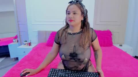 Snapshot of ariamorena_ chatting on November 2025 11:36:02 AM Aria Morena online show from November 2025 11:36:02 AM