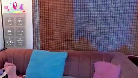 Ariana Cruz online show from December 2025 04:16:01 PM