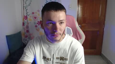 Snapshot of ariana_esteban07 chatting on February 2026 10:38:01 AM ariana_esteban07 online show from February 2026 10:38:01 AM