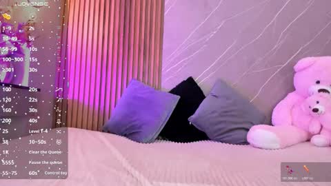 Ariana online show from October 2025 12:38:02 PM