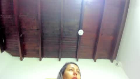 Snapshot of ariana_martins chatting on September 2025 03:08:02 AM ARI online show from September 2025 03:08:02 AM