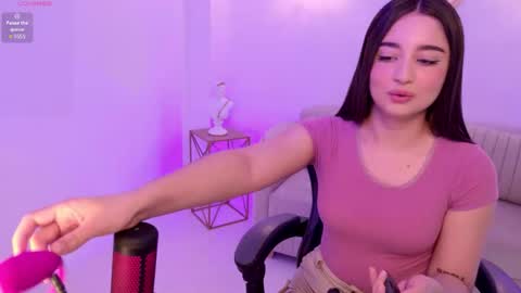 Ariana online show from October 2025 02:35:01 PM