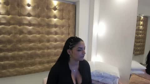 Snapshot of ariana_morelly chatting on May 2026 10:34:02 AM ARIANA MORELLY online show from May 2026 10:34:02 AM