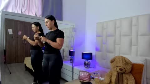  ariana  online show from April 2026 04:12:02 PM